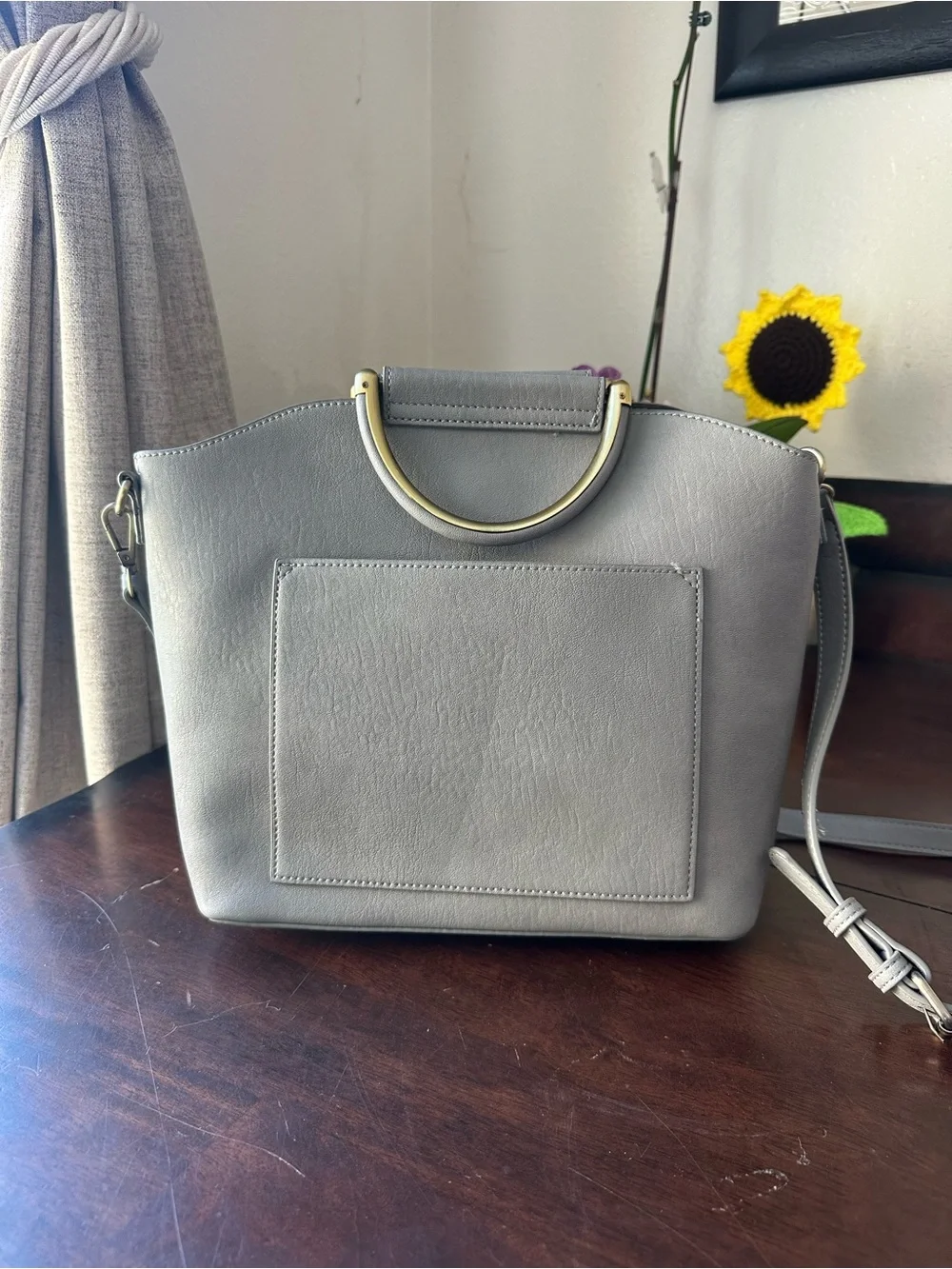 Antik Kraft Light Gray Crossbody Bag with Gold Handle
